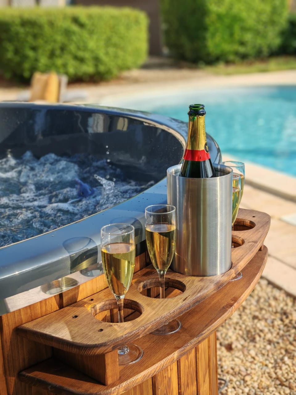 Hot Tub, Hot Tub, Pool view, Swimming pool, Drinks