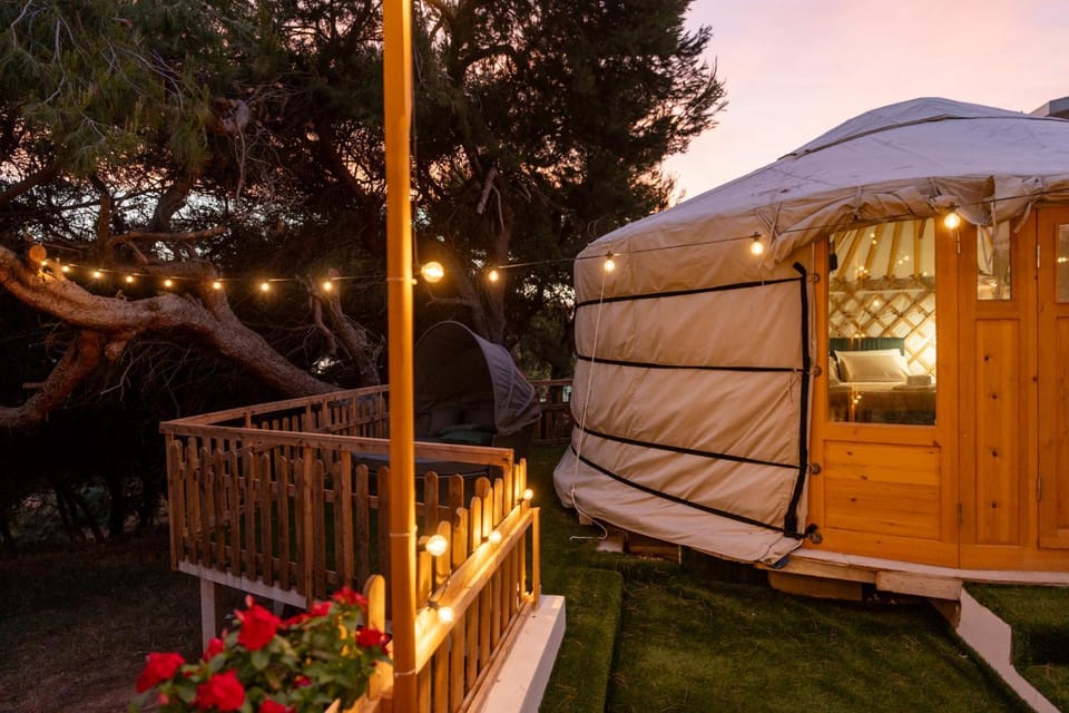 Yurta Glamping B&B San Leone Agrigento - tra mare e pineta Bed and Breakfast in Sicily
