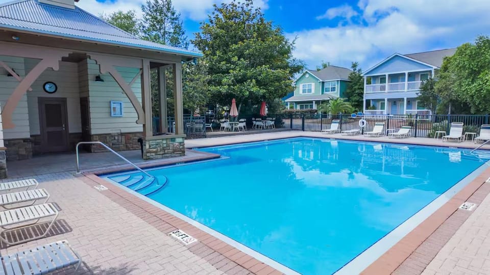 Pool view