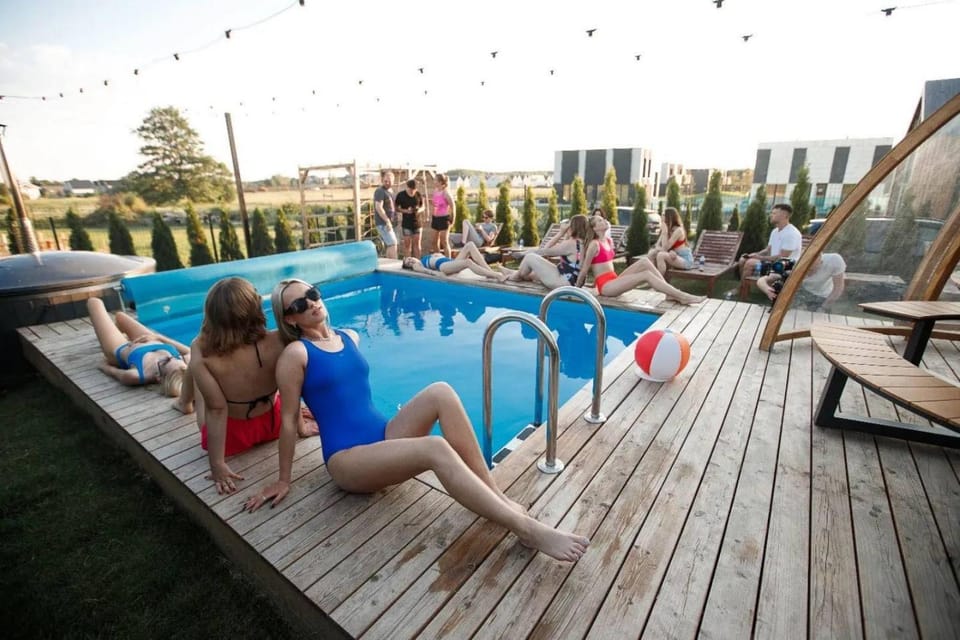 Namas su PRIVAČIU BASEINU, SAUNA IR KUBILU! Villa in Palanga