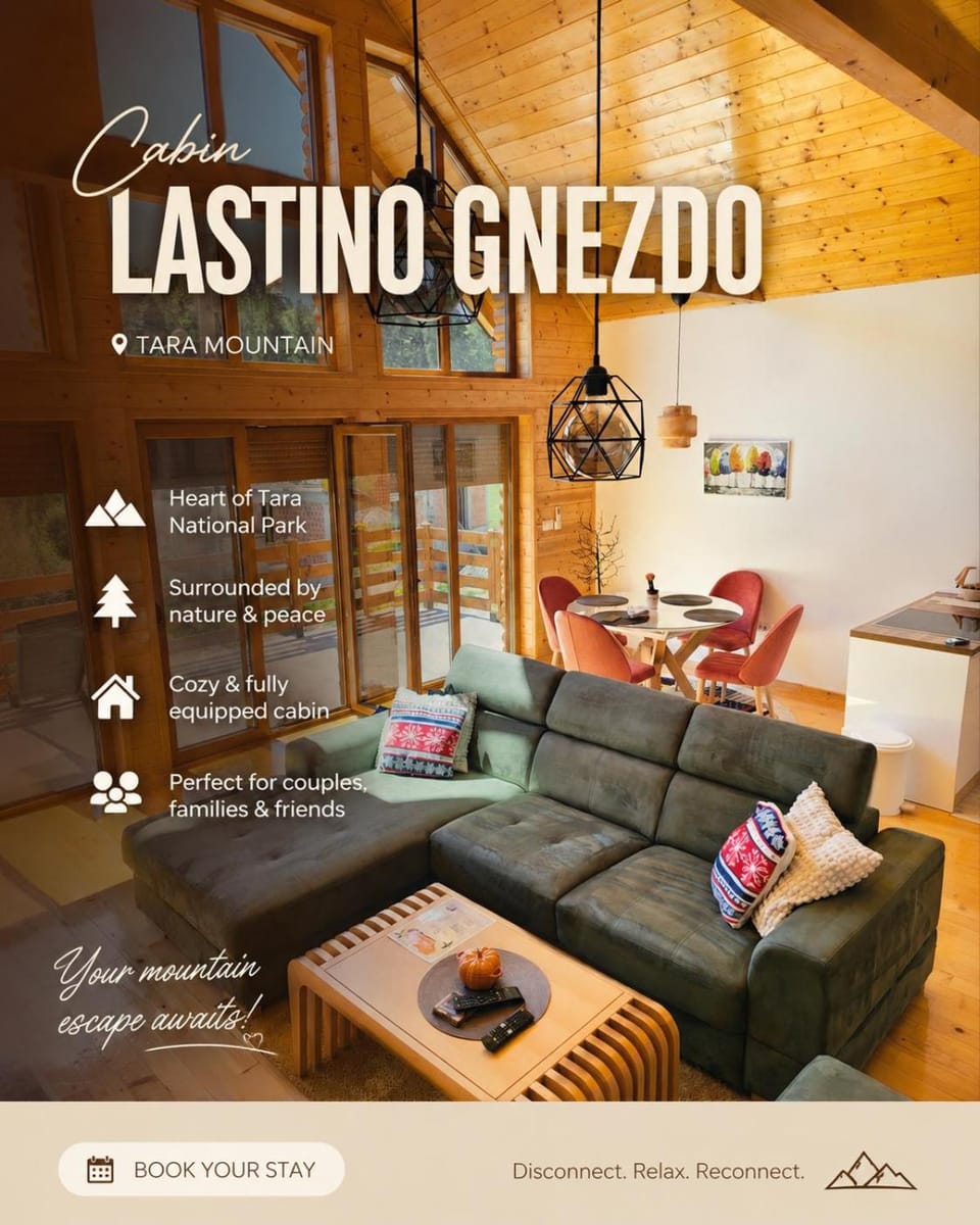 Living room, Seating area, Logo/Certificate/Sign, Text overlay