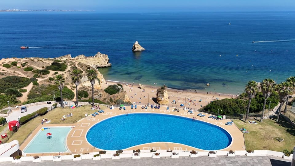 Swimming pool, Open Air Bath