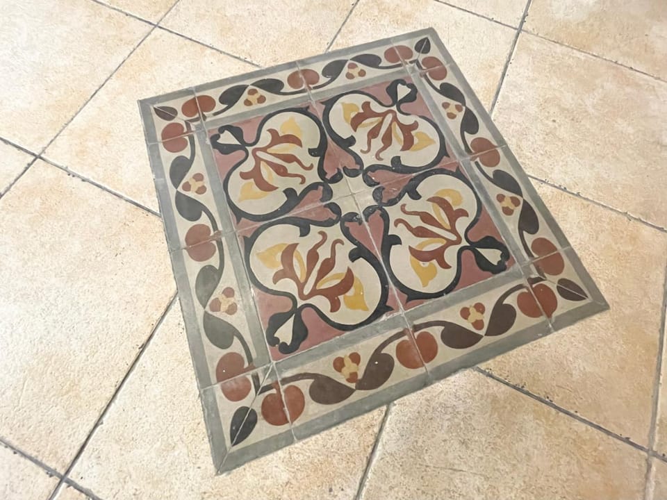 Decorative detail