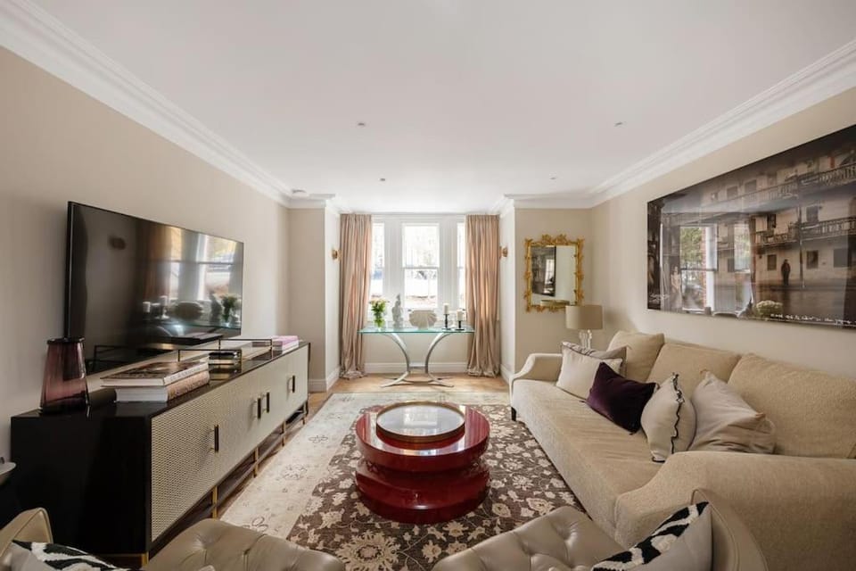TV and multimedia, Living room