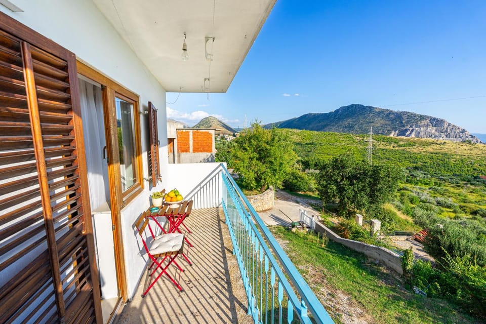 Natural landscape, View (from property/room), Balcony/Terrace, Mountain view