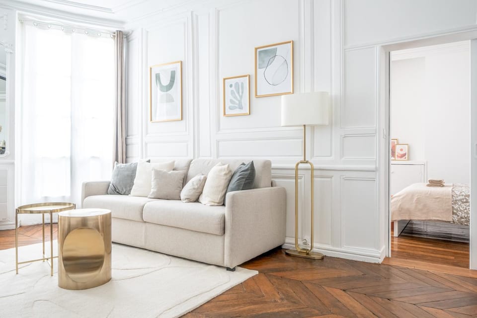 Living room, Seating area, internet