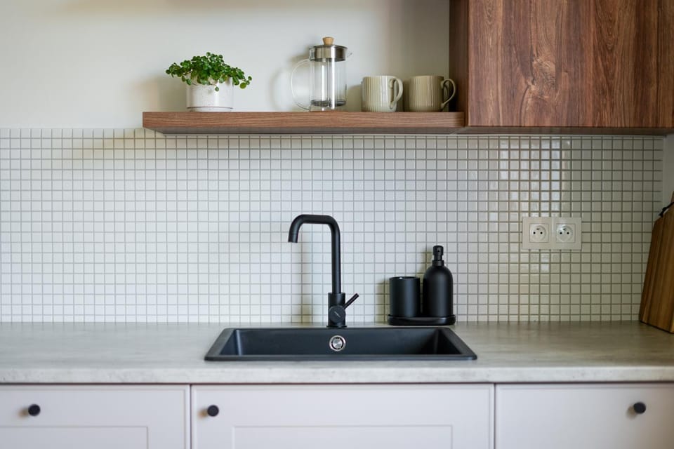 Kitchen or kitchenette, kitchen, kitchen
