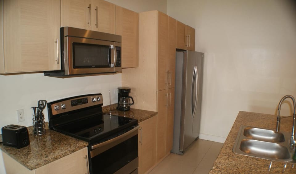 La Isla 201 Mid-island next Beach Park Isla Blanca Apartment in South Padre Island