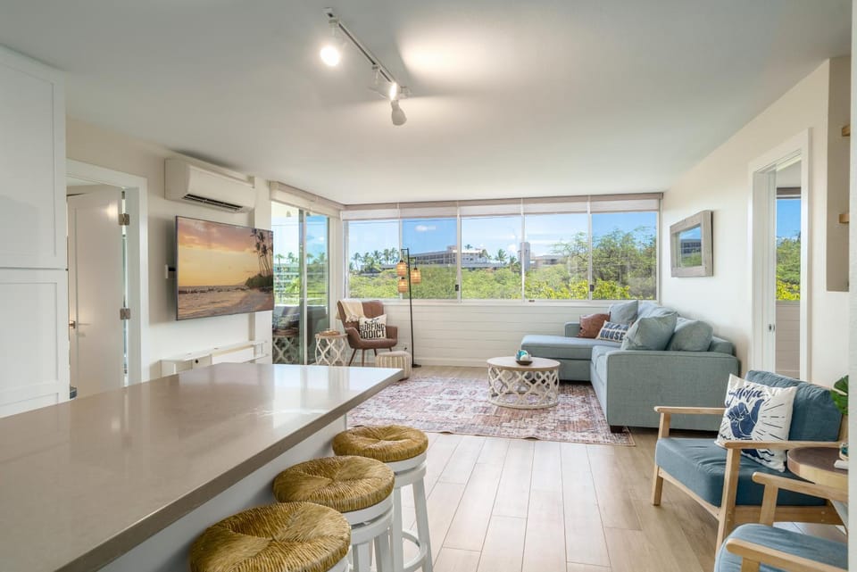 B-407 Haleakala Shores Apartment in Kamaole