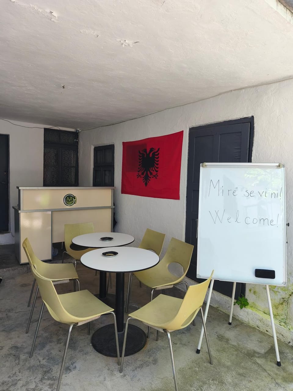 Lobby or reception, Seating area, Dining area
