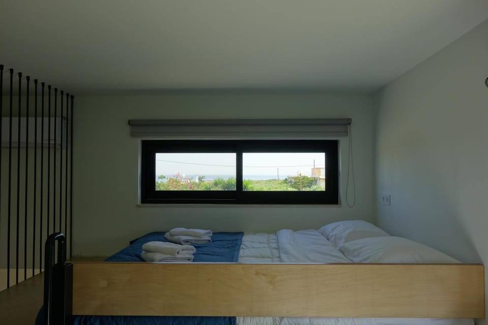 Bed, Bedroom, Sea view