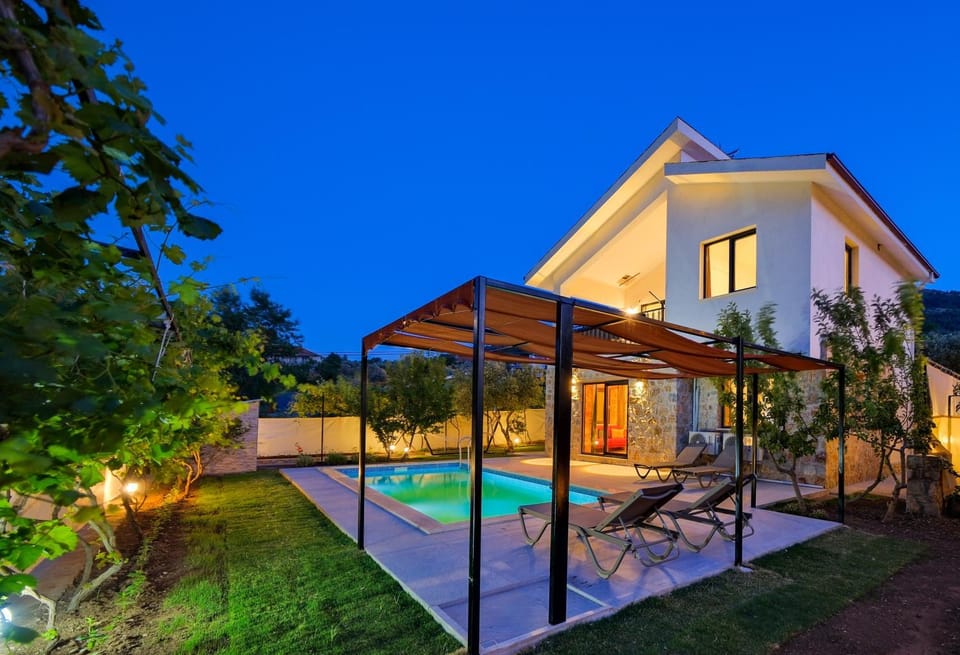 Patio, Night, Swimming pool