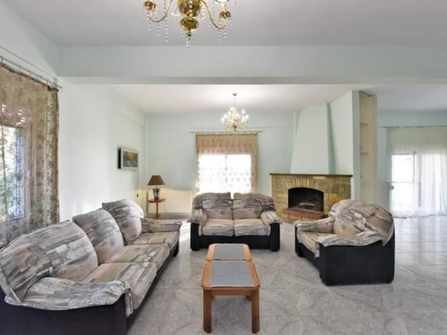 Katy's House Spacious House by a quiet beach next to N Potidea House in Halkidiki