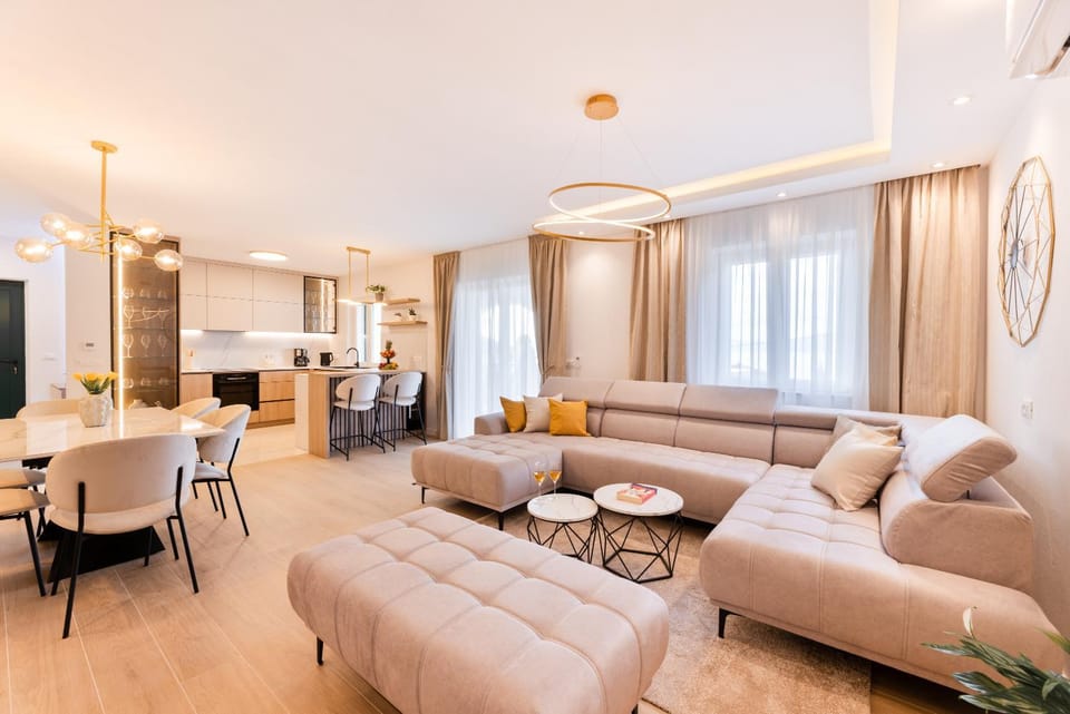 Living room, Seating area, Dining area