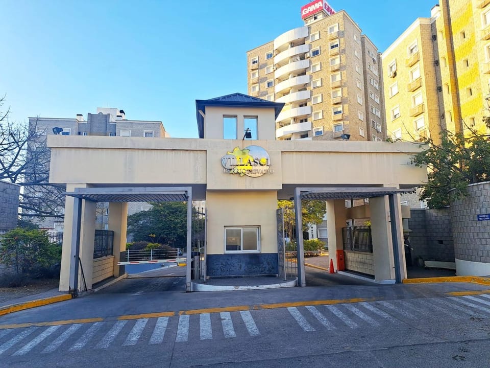 Property building, Location