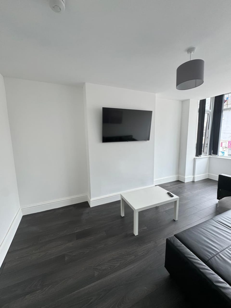 Communal lounge/ TV room, TV and multimedia, Living room, Seating area