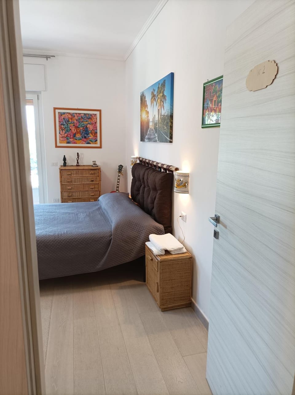Bed, Photo of the whole room
