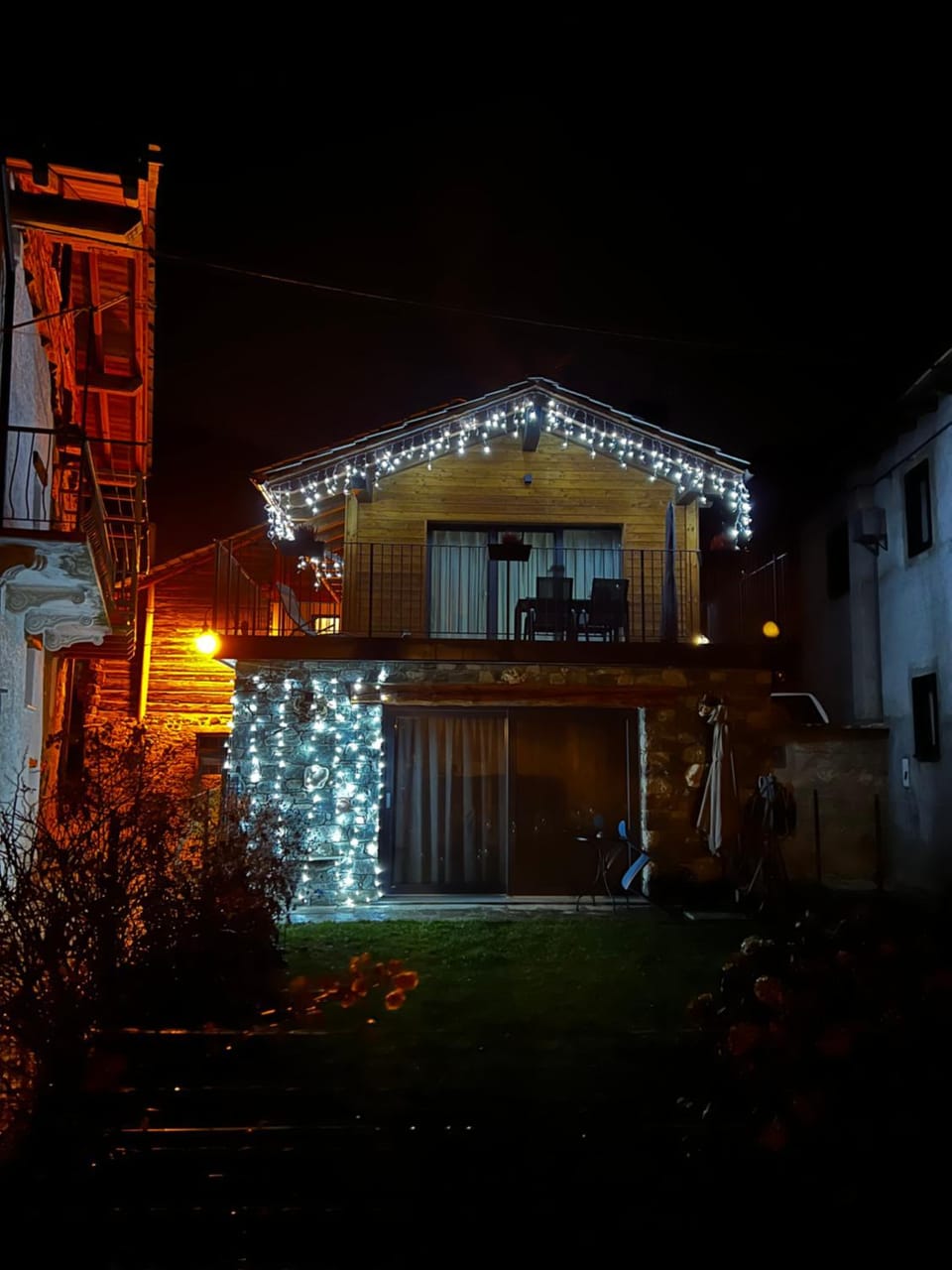 Property building, Night