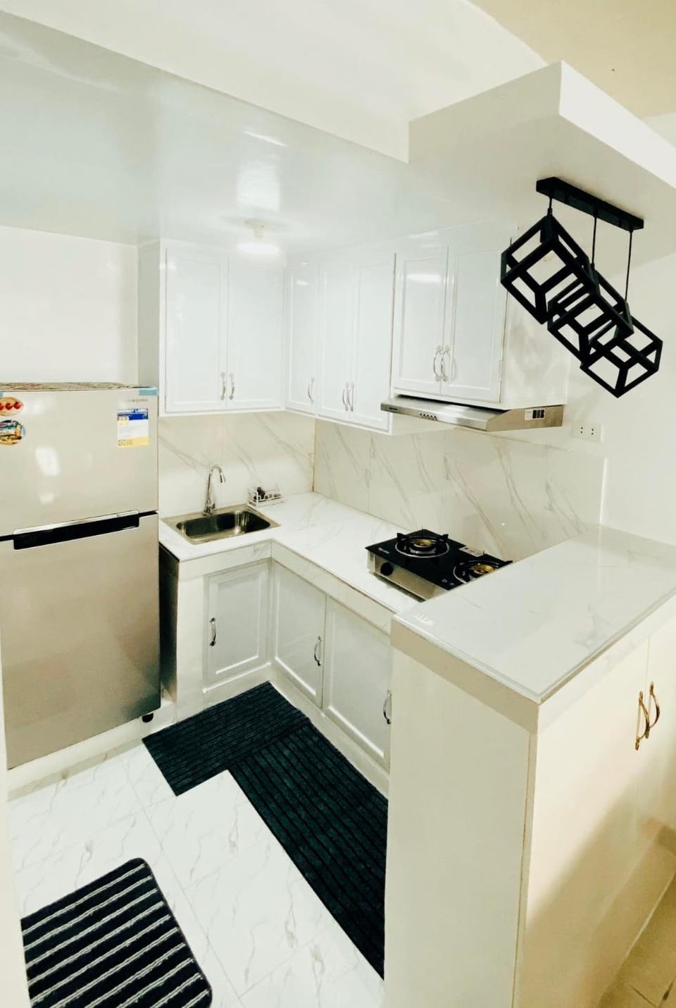 Luna Transient House Apartment in Calabarzon