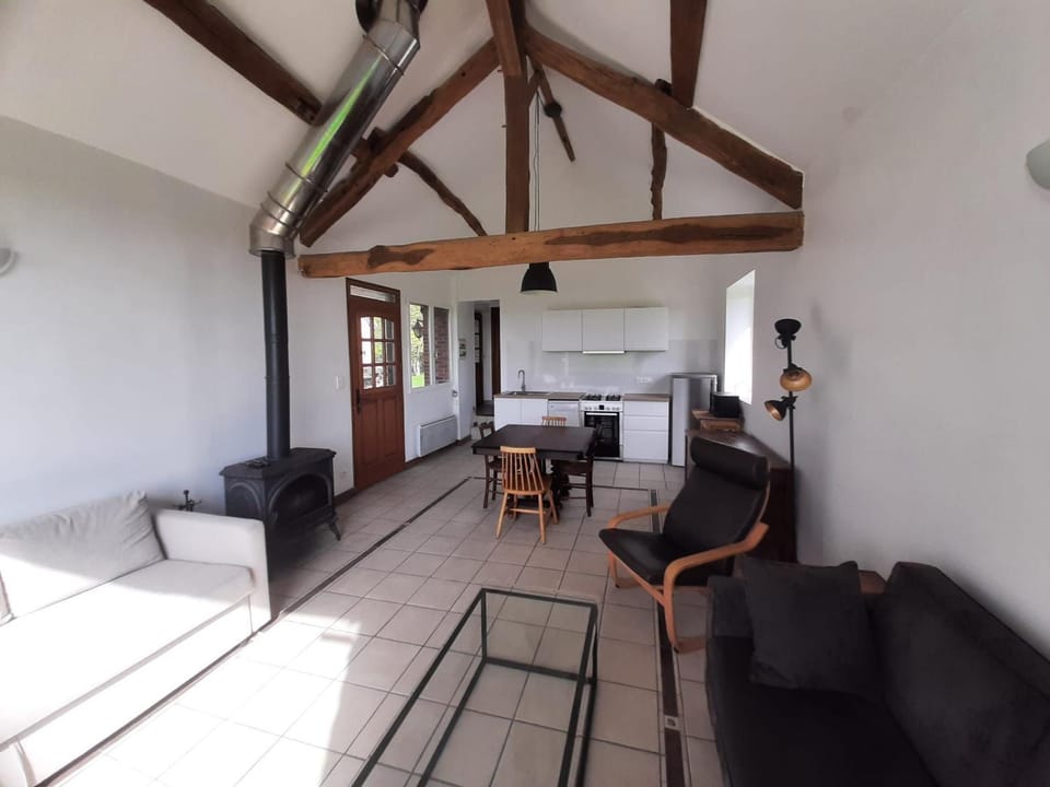 Maison de charme en pleine nature avec verger et activités familiales à Gémigny. - FR-1-590-436 House in Centre-Val de Loire