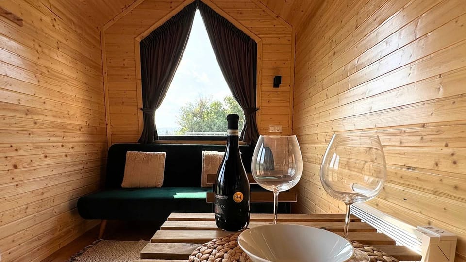 La Casa Errante 1 by Tiny Away House in Abruzzo