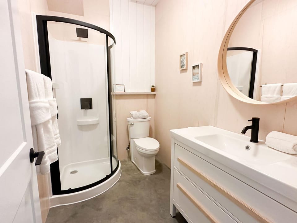Shower, Bathroom