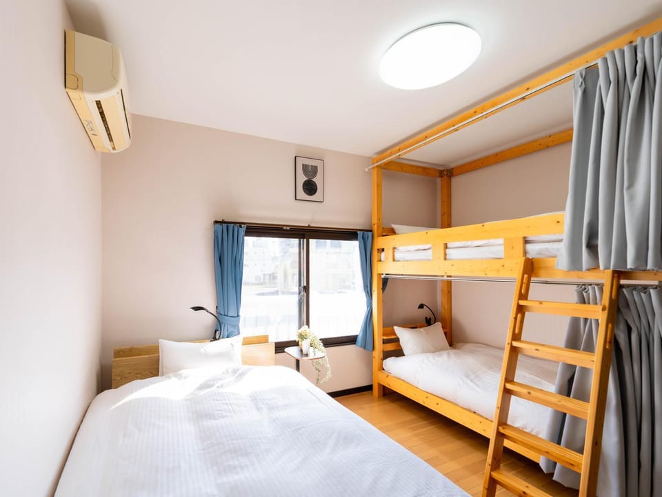 ゲストハウス海と石 Apartment in Japan