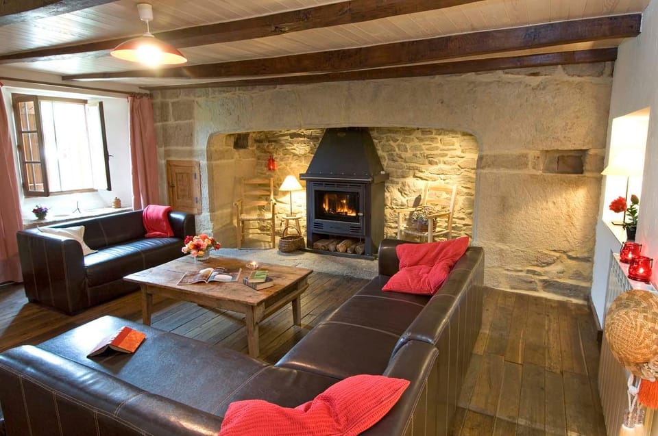 Gîte au ginestous House in Occitanie
