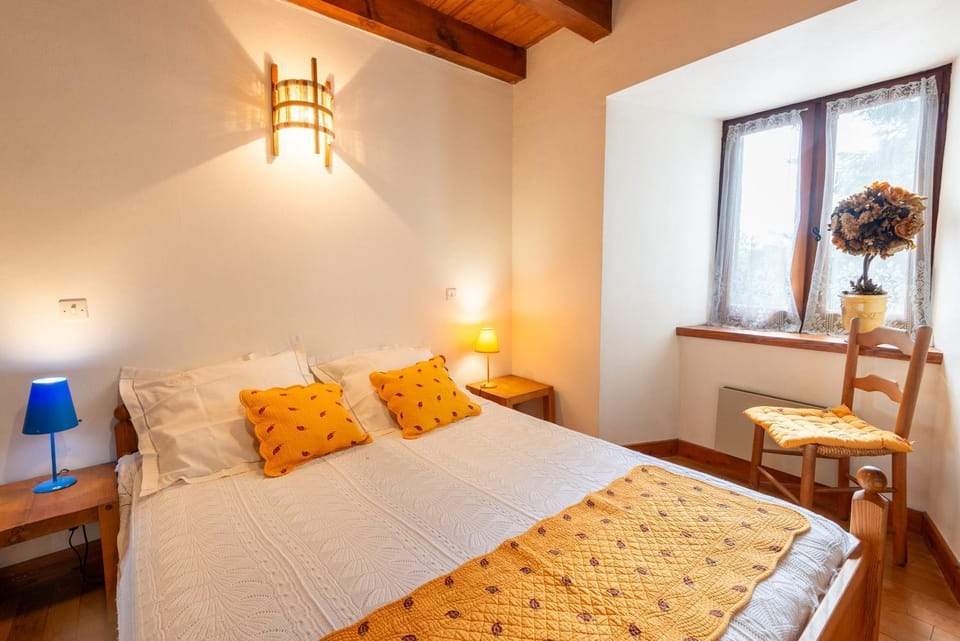 Gîte Gîte aux Combettes 4/6 personnes House in Auvergne-Rhône-Alpes