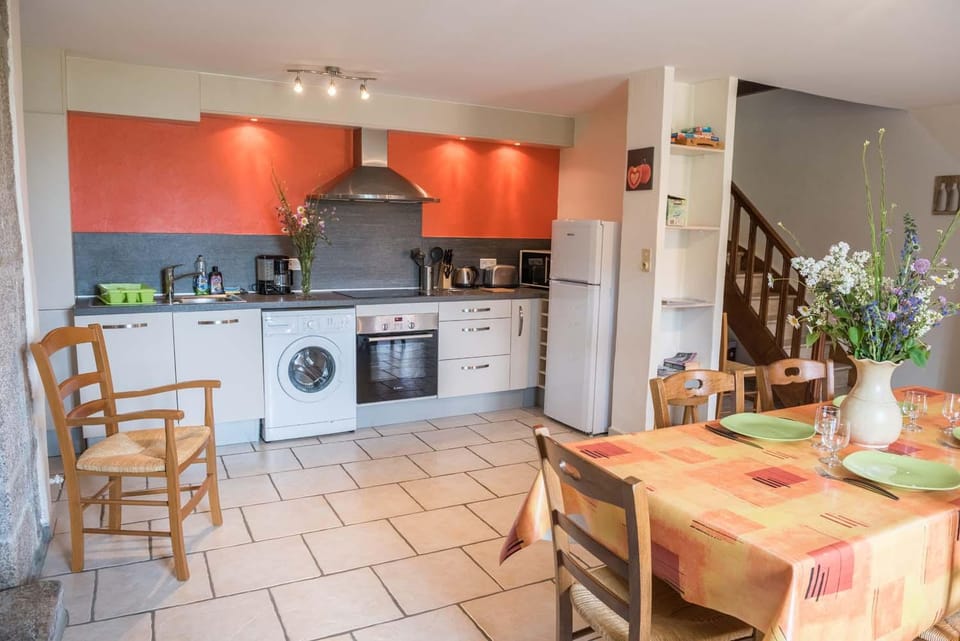 Le gîte gévaudan, 6/7 personnes au bacon House in Occitanie