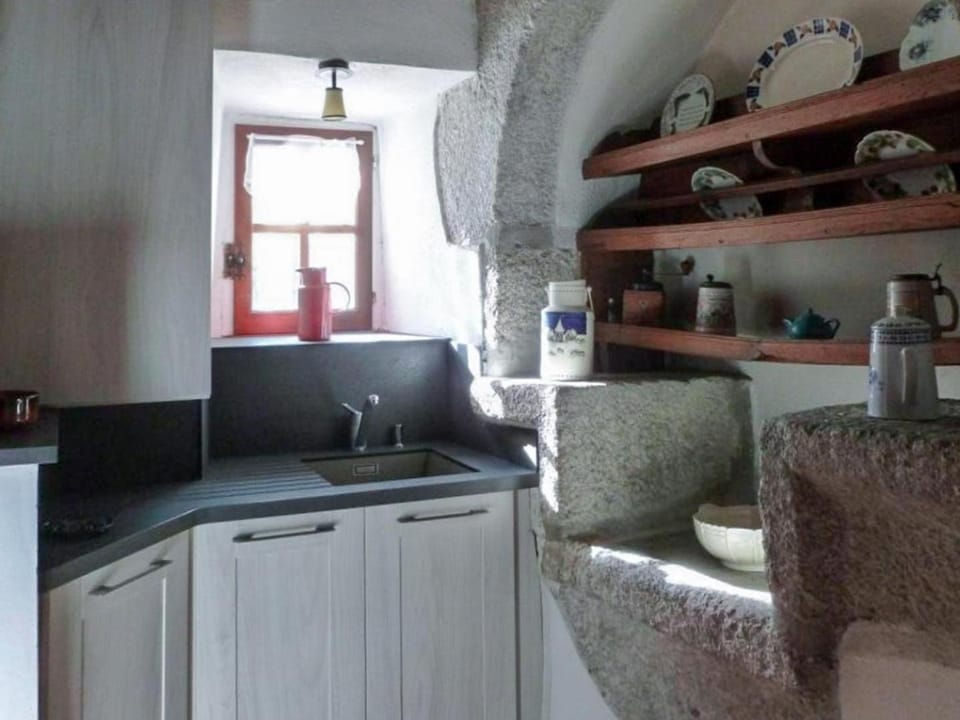 Gîte Location de vacances 5/6 personnes au Coulagnet House in Auvergne-Rhône-Alpes