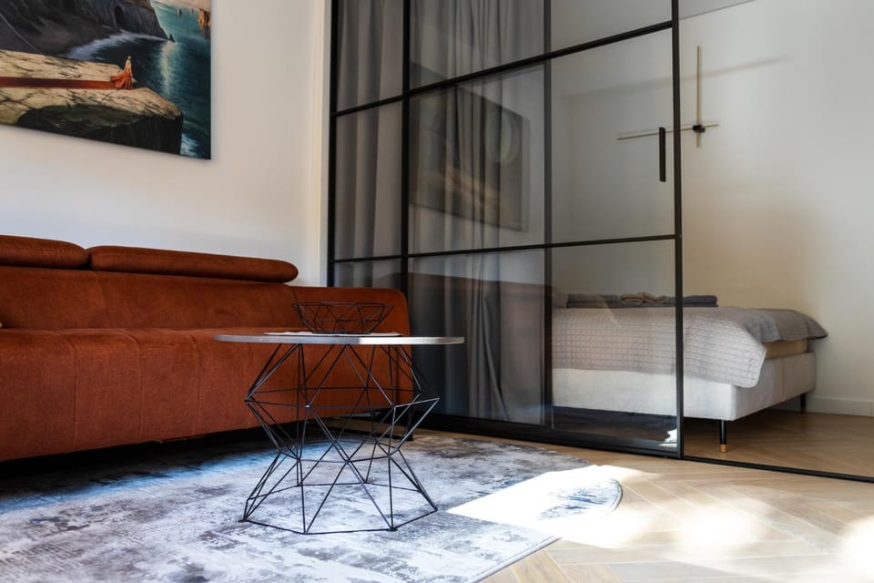 Living room, Bedroom