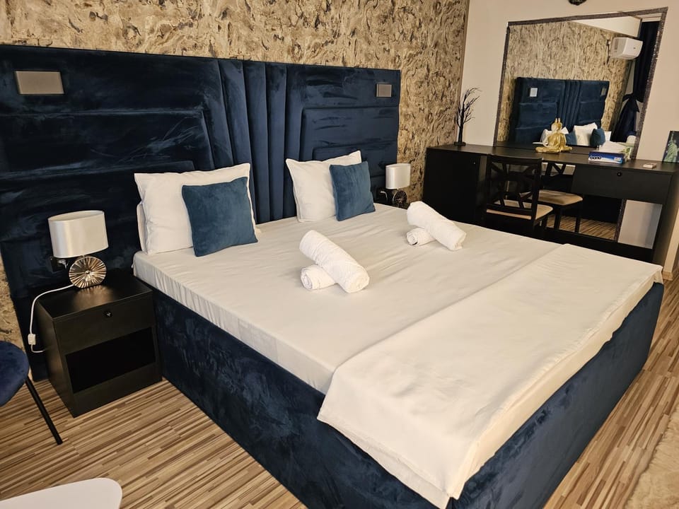 89 Rooms Boutique Bed and Breakfast in Bucharest