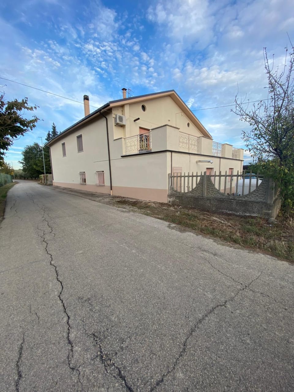 Property building, Street view