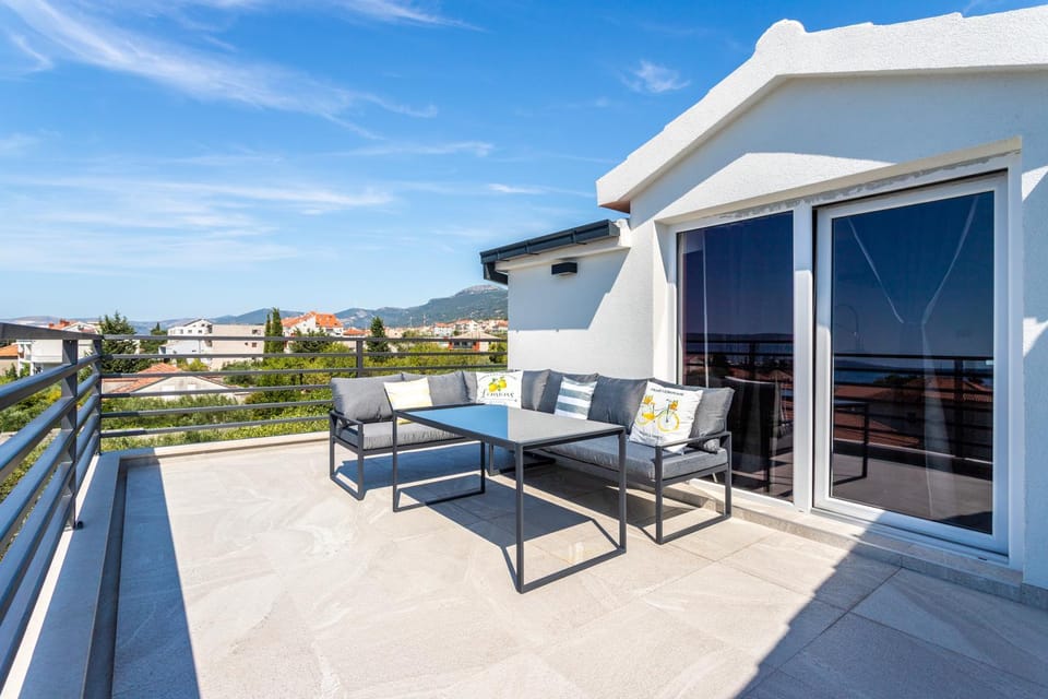 Balcony/Terrace, Seating area
