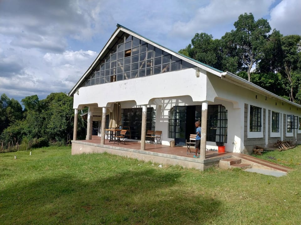 Property building, Balcony/Terrace
