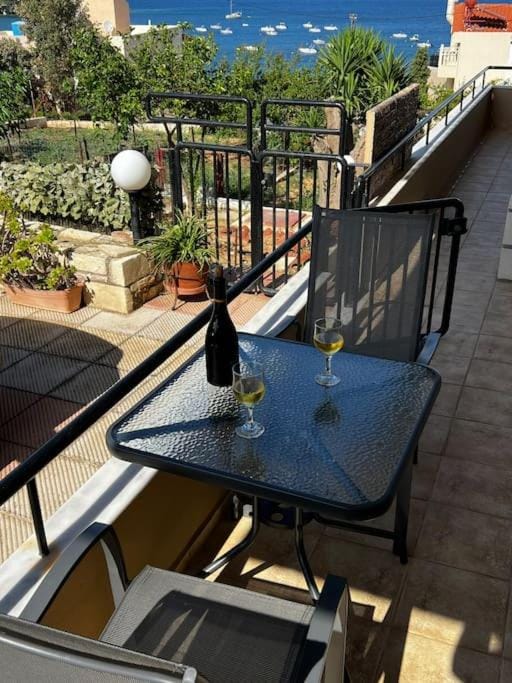 Miros apts 2 in Agia Pelagia 50m from the beach Apartment in Crete