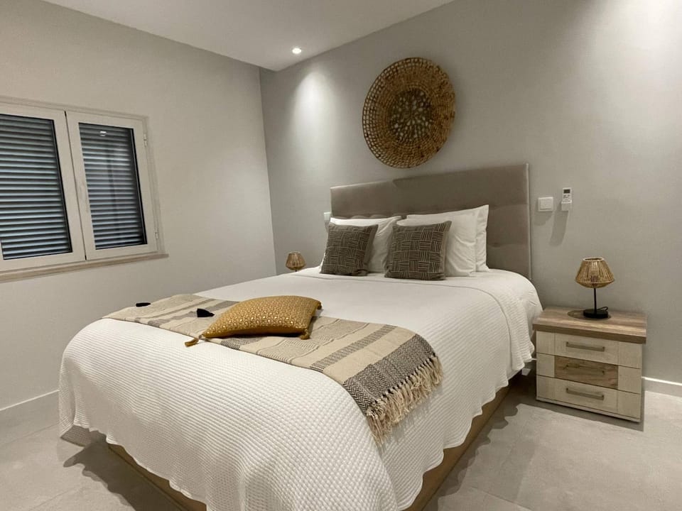 Modern Apartment with balcony and direct access to the pool Apartment in Albufeira