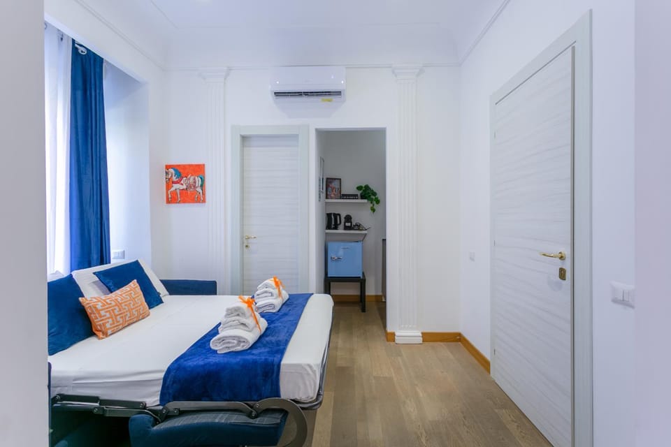 Giulia Mesa Suites Apartment in Rome