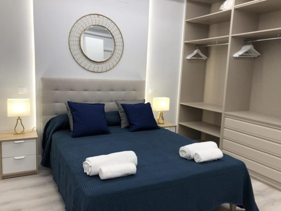 Bed, Bedroom, wardrobe