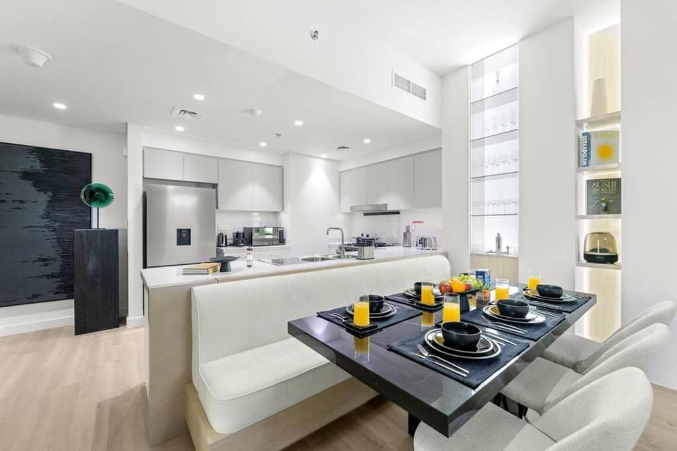 FIRST CLASS 3BR Trendy Urban Hideaway Apartment in Dubai