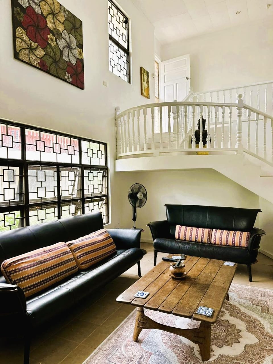 Property building, Living room