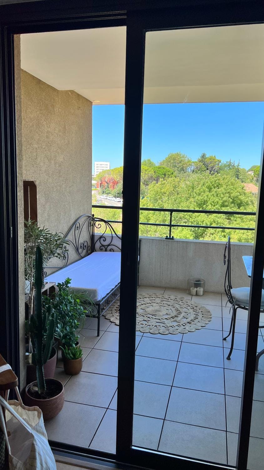 Fréjus Saint-Raphaël - Au calme à 5 min du centre et des plages Apartment in Fréjus