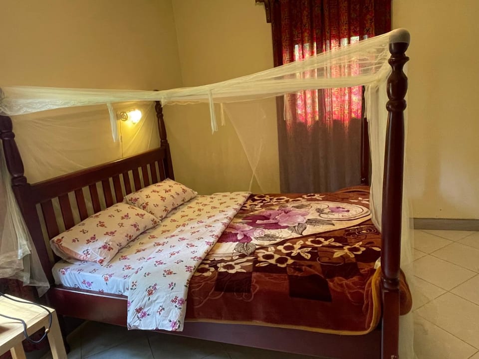 Entebbe gardens holiday home House in Uganda