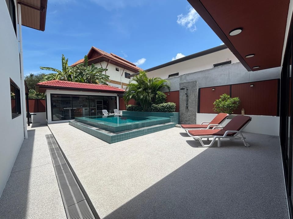 Big leaf villa kohsamui House in Ko Samui