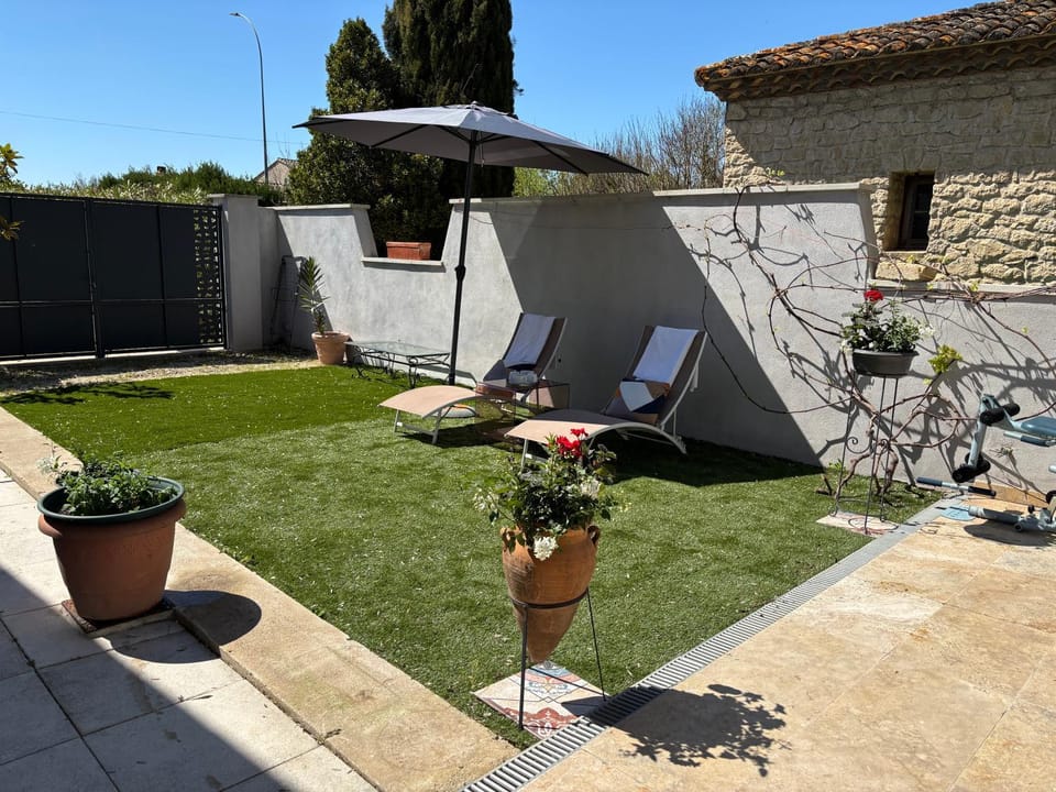 Appartement en bordure de sorgue Apartment in L'Isle-sur-la-Sorgue