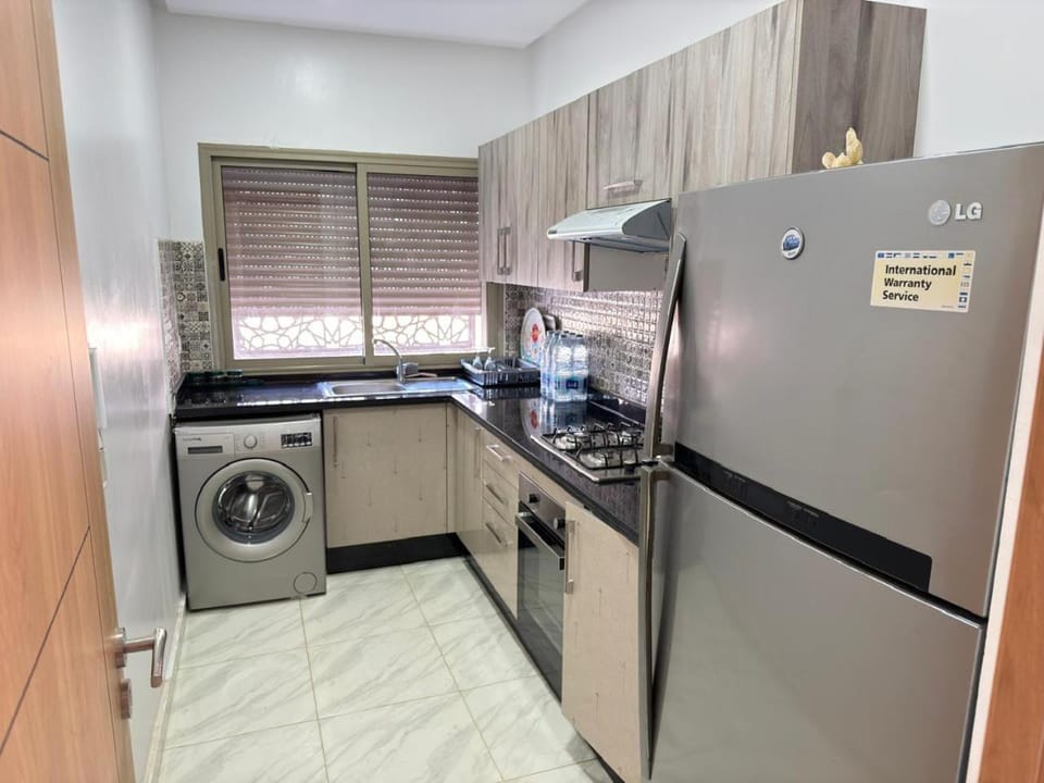 Bel Appartement avec terrasse à Dahomey City Bouznika Plage Apartment in Casablanca-Settat