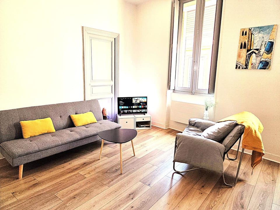 TV and multimedia, Living room, internet