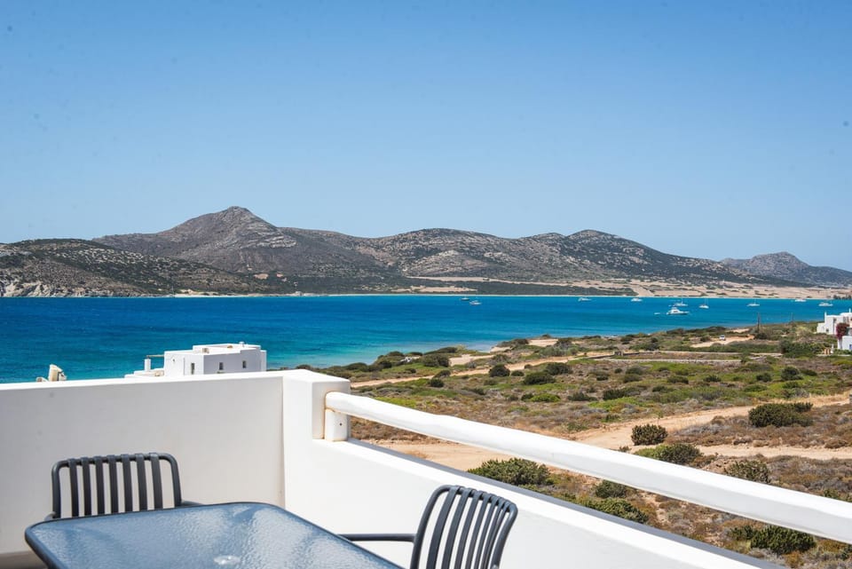 Nearby landmark, Day, Natural landscape, View (from property/room), Balcony/Terrace, Mountain view, Sea view