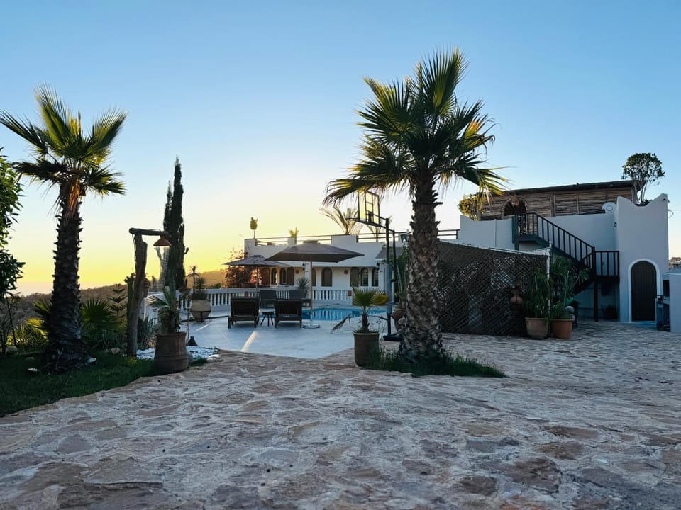 Patio, Natural landscape, Pool view, Sea view, Swimming pool, Sunset, sunbed